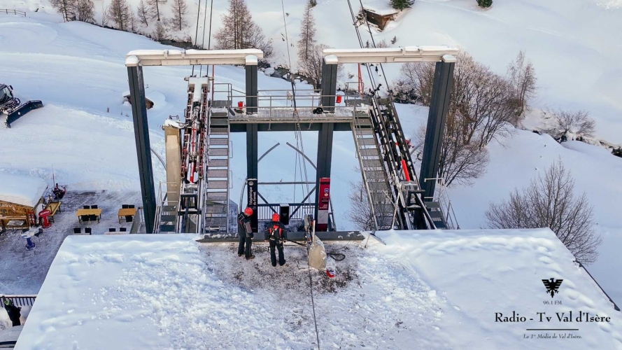 11122023-montage-hd-00-01-19-47-still002