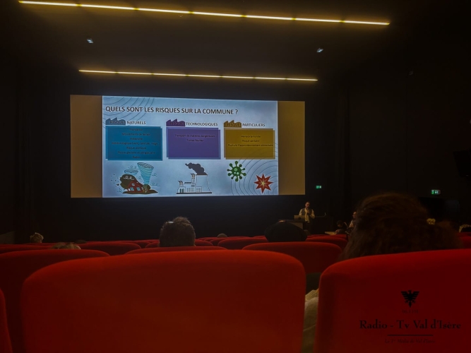 25112024-reunion-publique-securite-et-risques