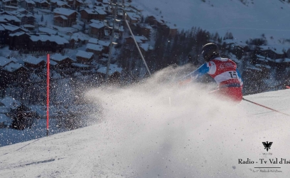 Course FIS hier sur le bas de la Face de Bellevarde