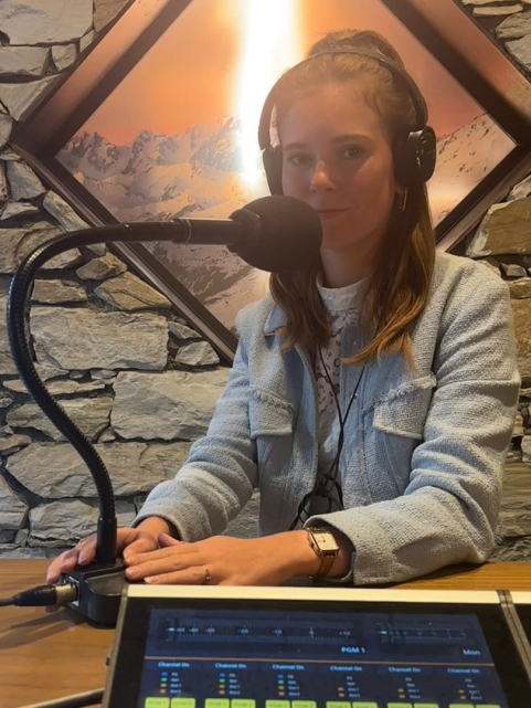 Agathe - Journaliste